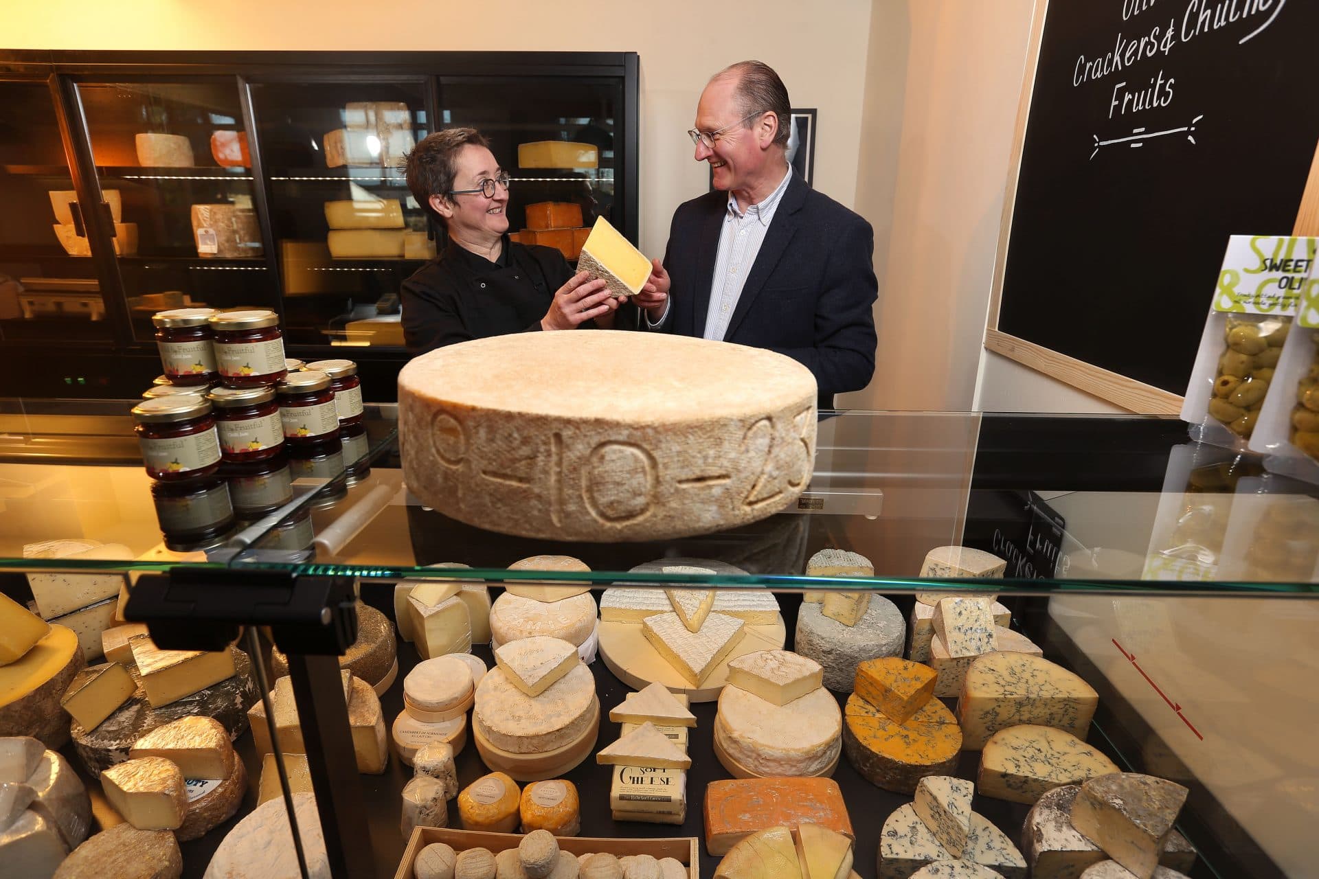METZ Cheesemonger